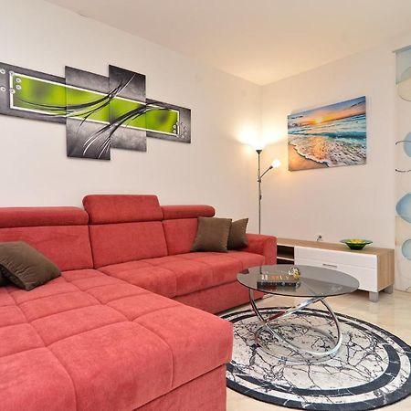 Apartments Mala Vala 925 - Adapted Fazana Ngoại thất bức ảnh