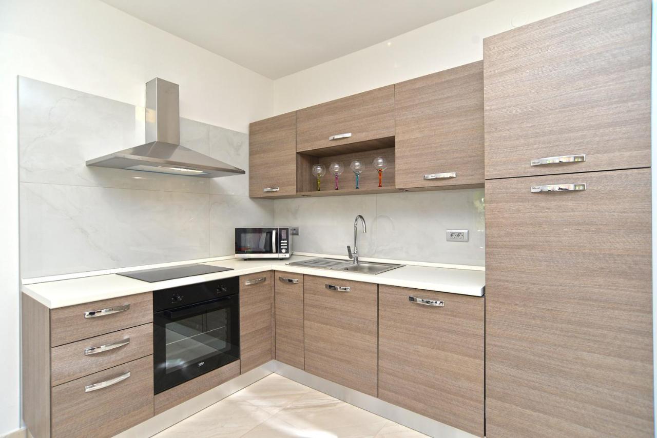 Apartments Mala Vala 925 - Adapted Fazana Ngoại thất bức ảnh