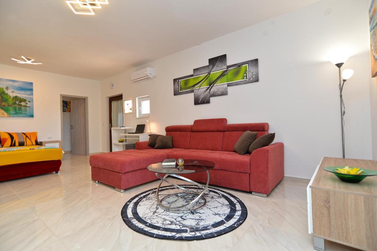Apartments Mala Vala 925 - Adapted Fazana Ngoại thất bức ảnh