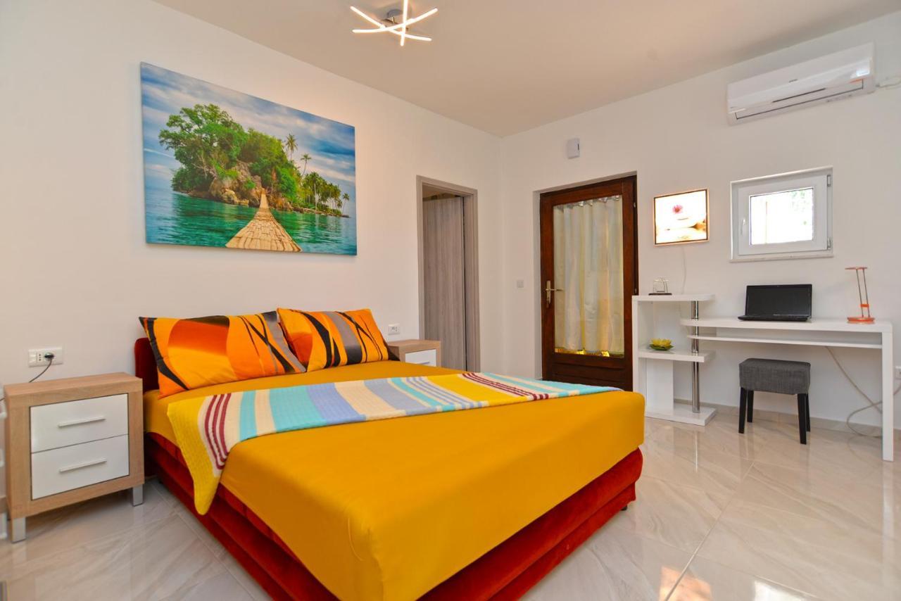 Apartments Mala Vala 925 - Adapted Fazana Ngoại thất bức ảnh